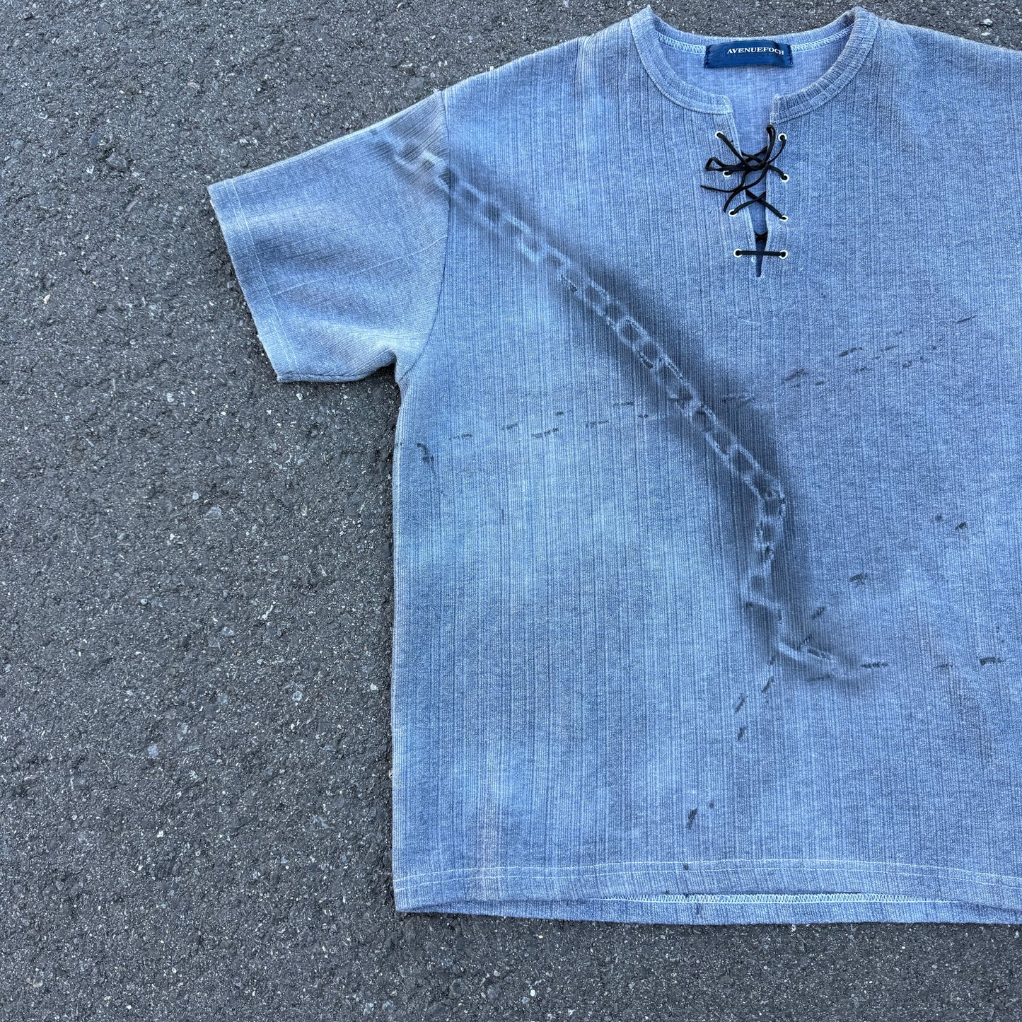 chain art race shirt